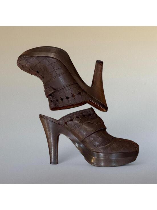 Lanvin Shoes - Lanvin brown leather platform clogs Sz. EU 38/US 7.5